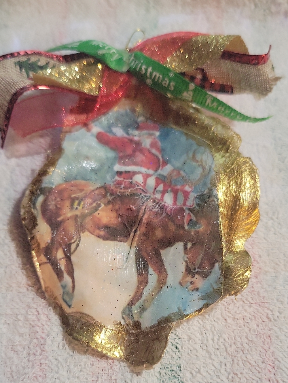 Vintage-Style Santa on Horse Gold-Trim Holiday Ornament - Red & Green